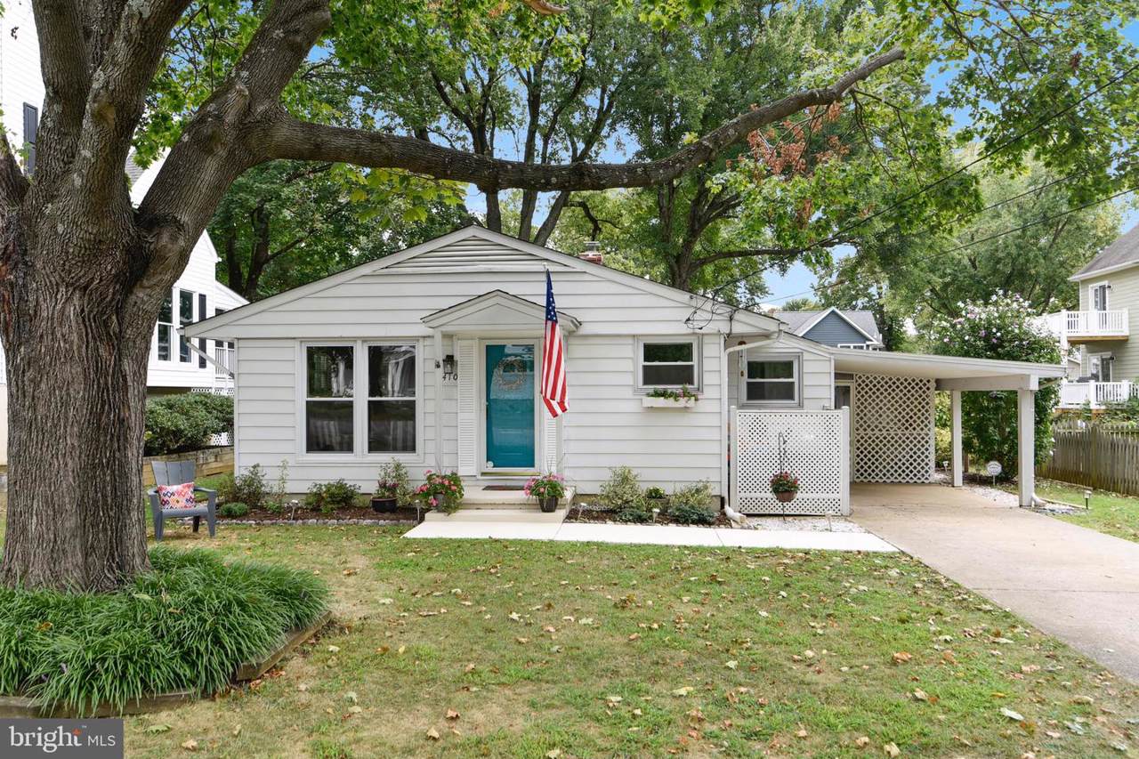 410 Monterey Avenue - Photo 1