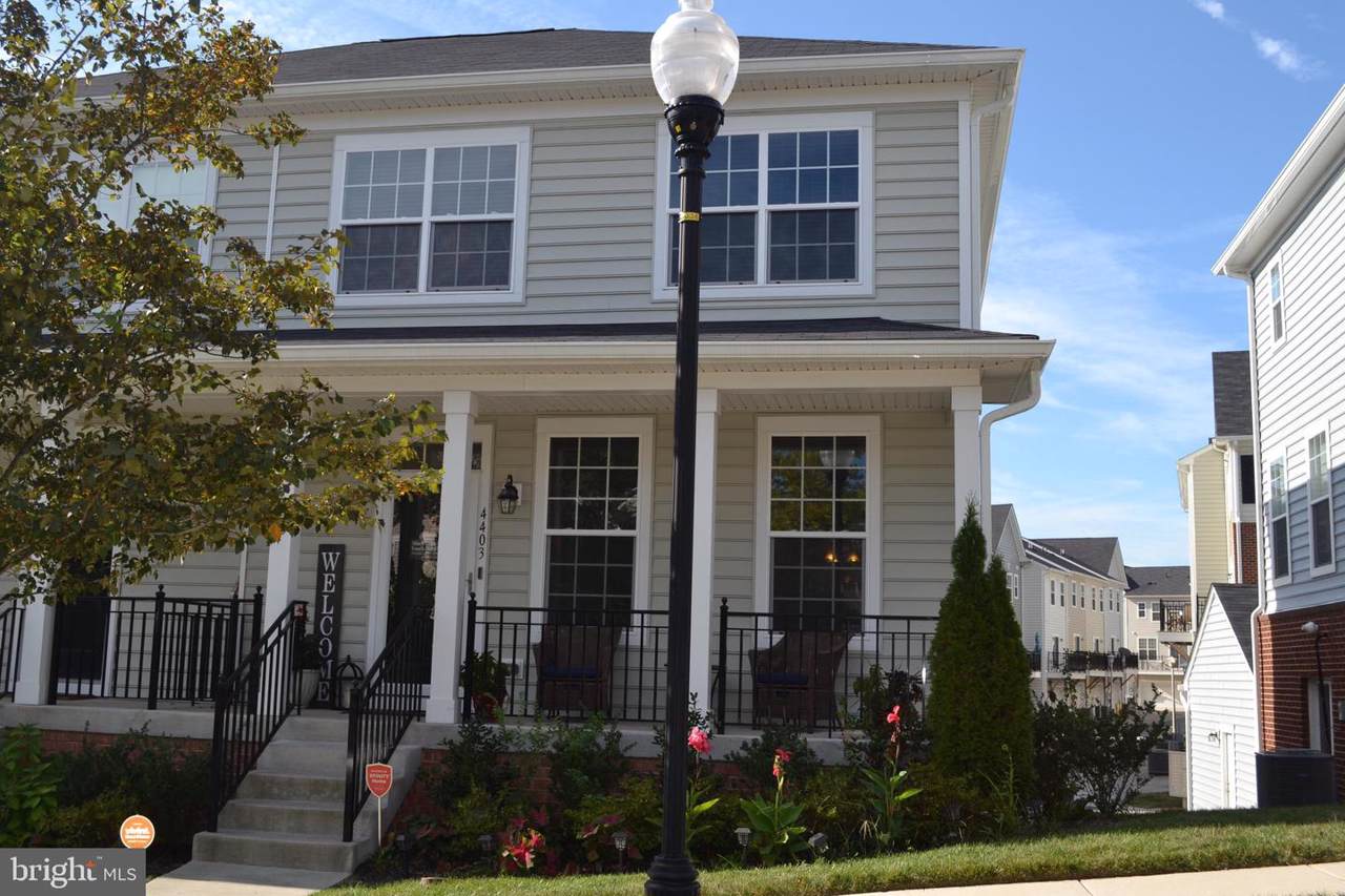 4403 Cherry Way - Photo 1