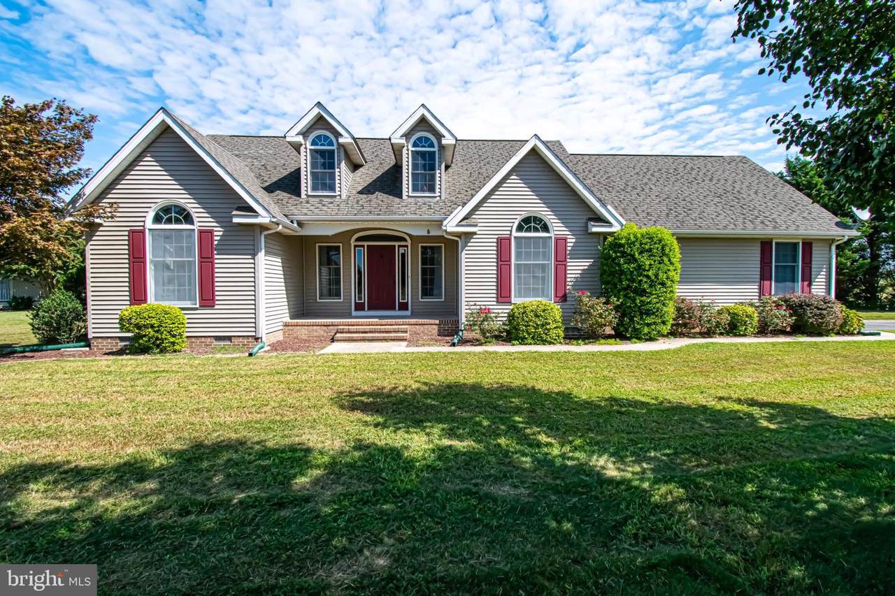 100 Matthews Circle - Photo 1