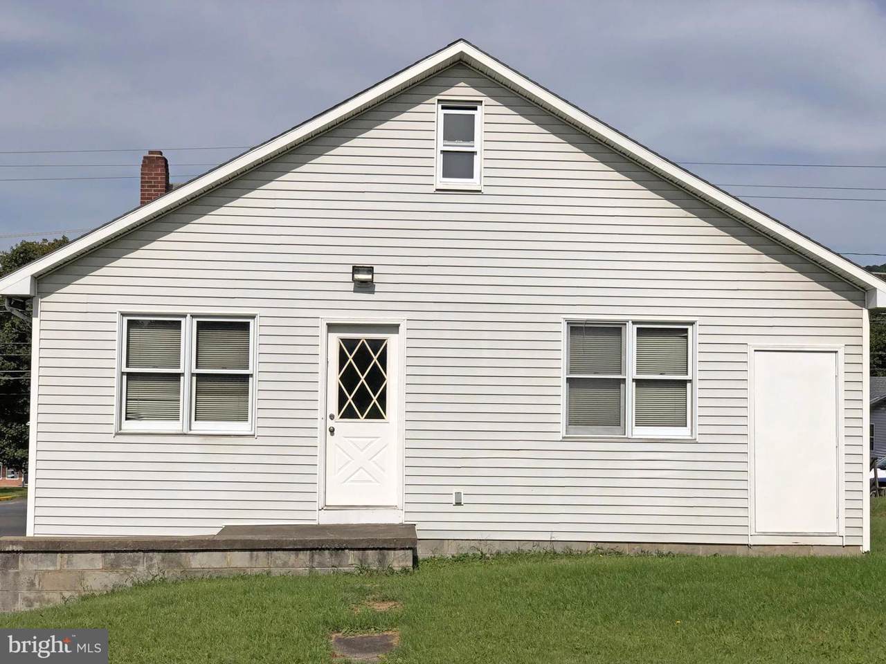 731 Broadway - Photo 1