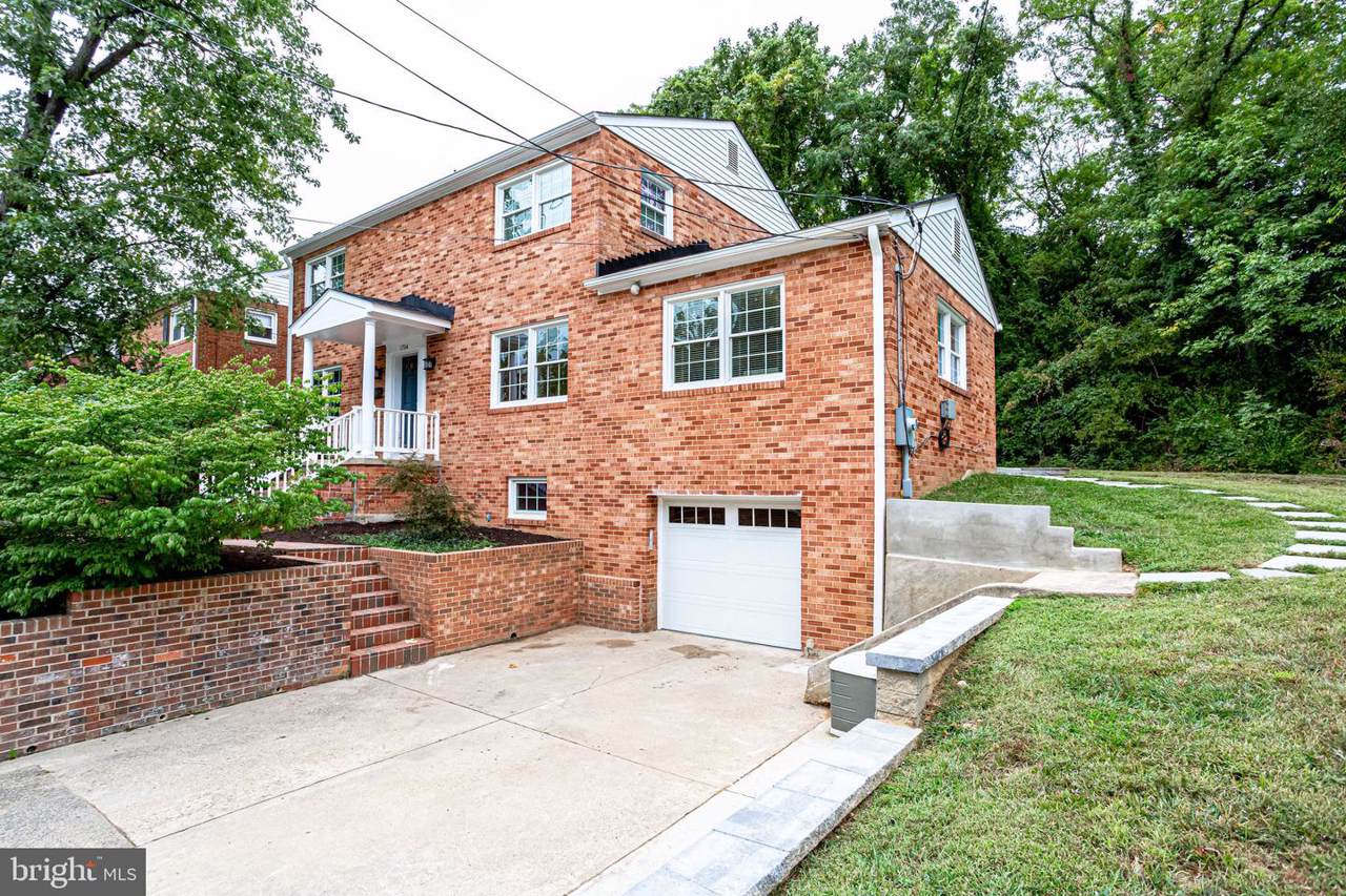 1704 Kirkwood Road - Photo 1