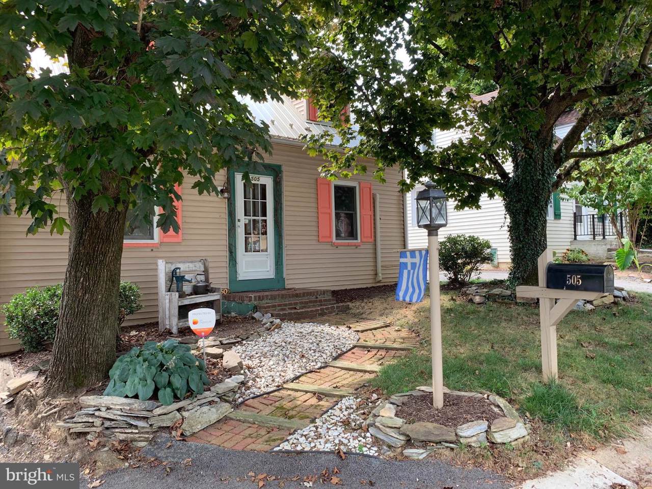 505 Dunn Irvin Drive - Photo 1