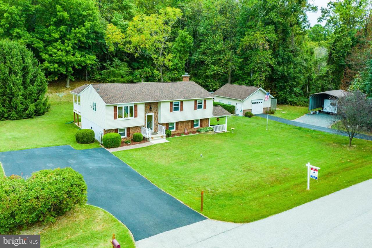 1240 Walnut Road - Photo 1