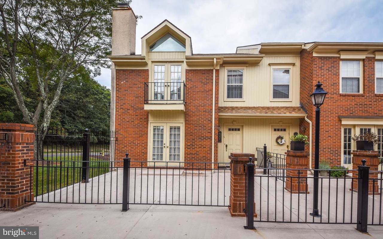 5071 Main Street - Photo 1