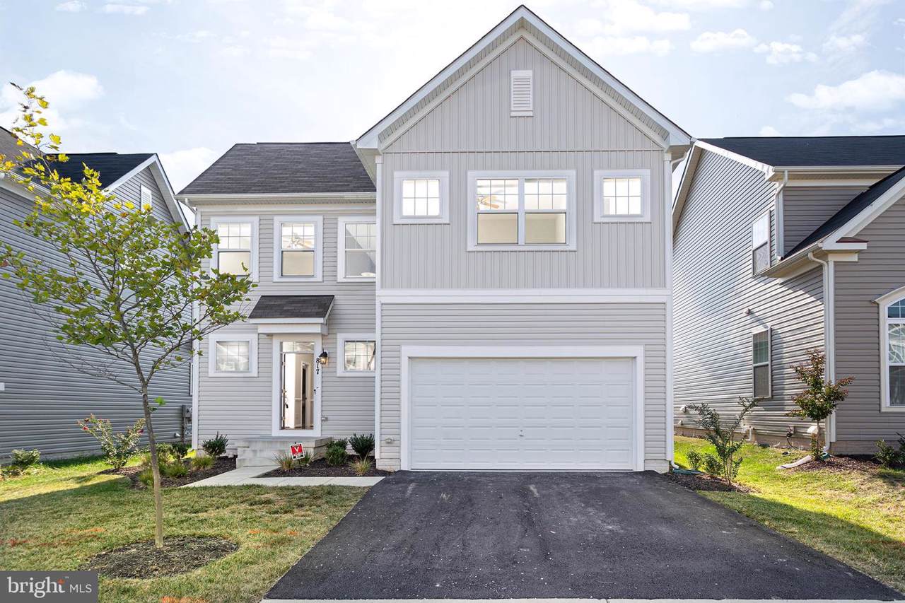 817 Mildenhall Court - Photo 1