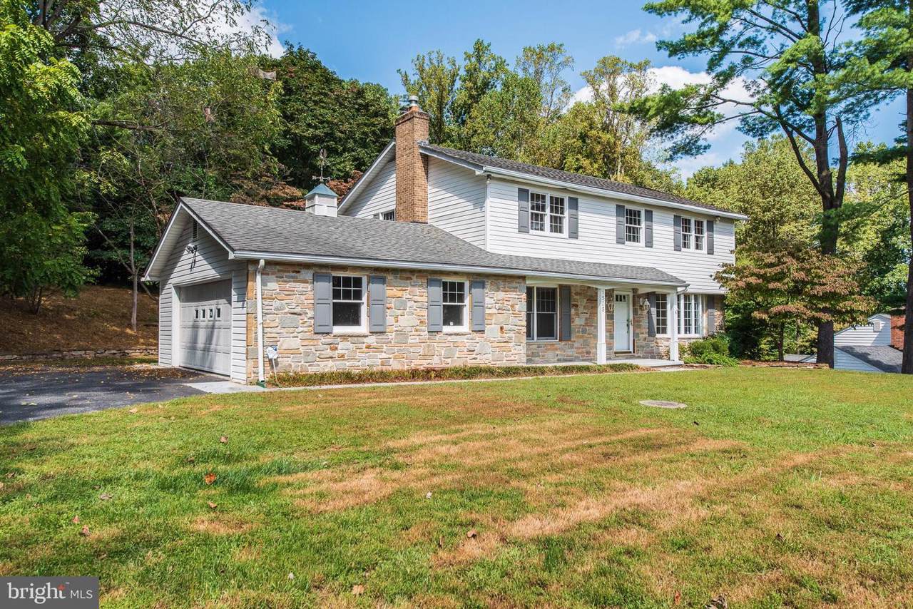 1505 Donegal Road - Photo 1