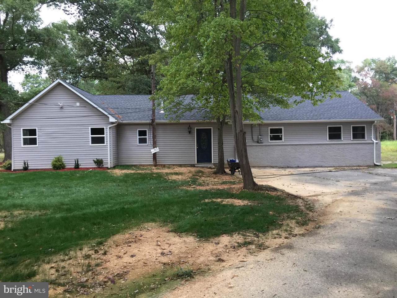 16410 Accolawn Road - Photo 1