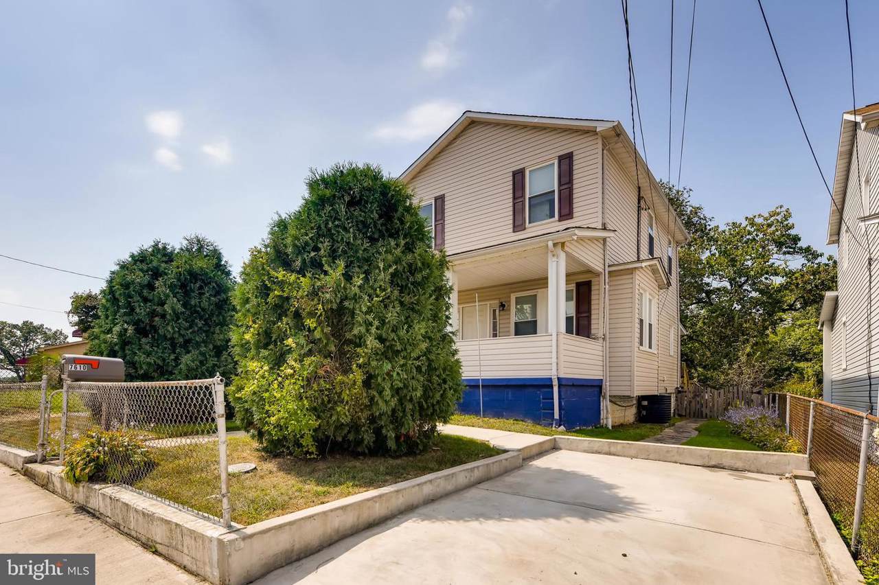 7610 Carson Avenue - Photo 1