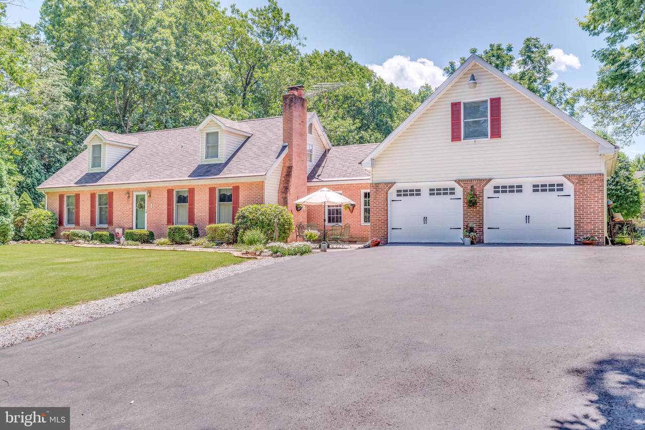 185 Noel Drive - Photo 1