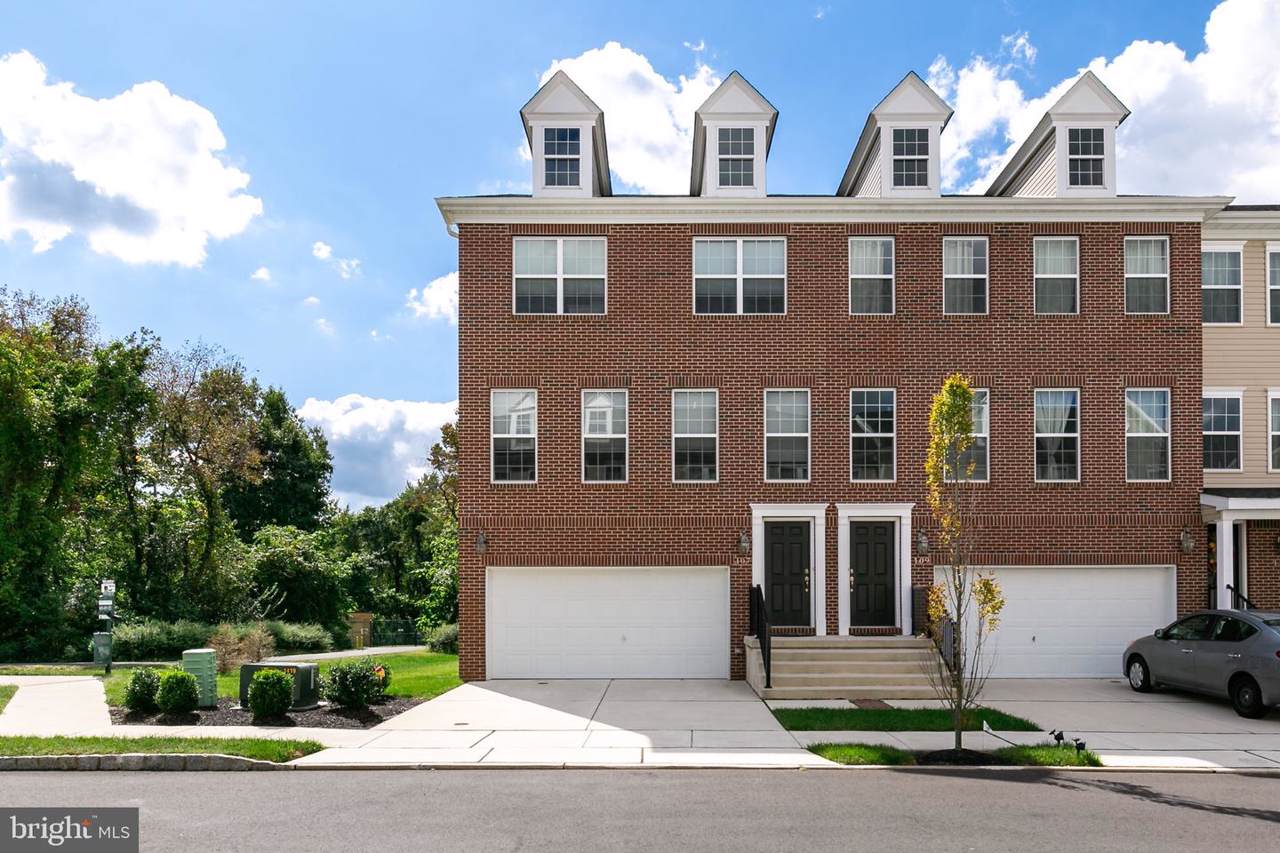 107 Creekside Way - Photo 1