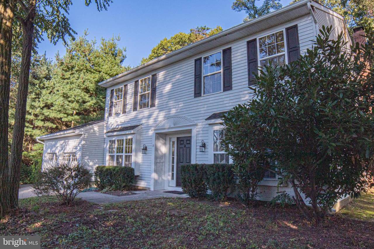 15 Prickett Lane - Photo 1