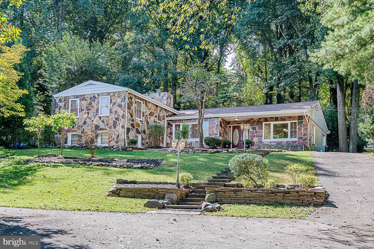 2013 Ruxton Road - Photo 1