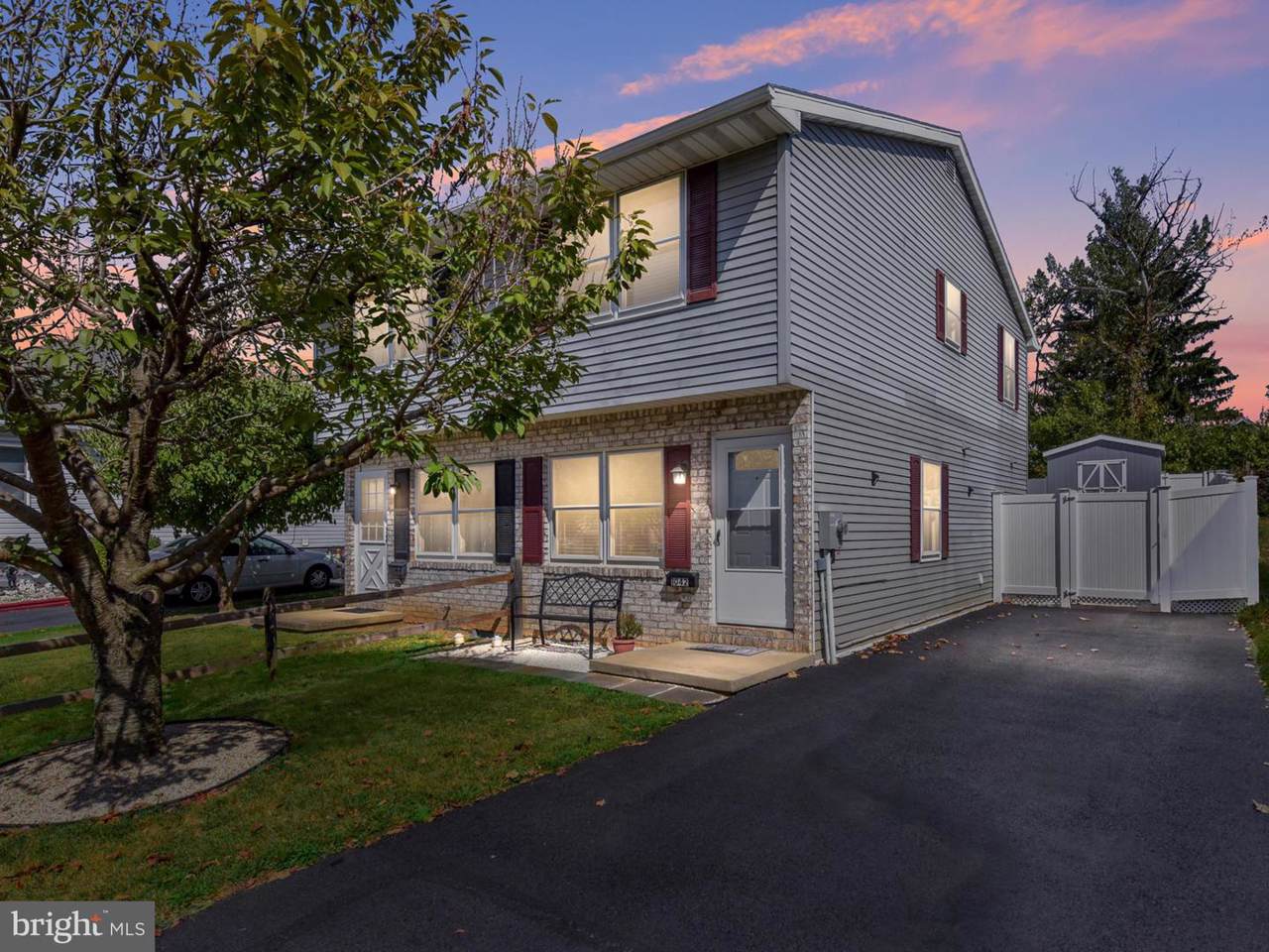 1042 Marshall Street - Photo 1