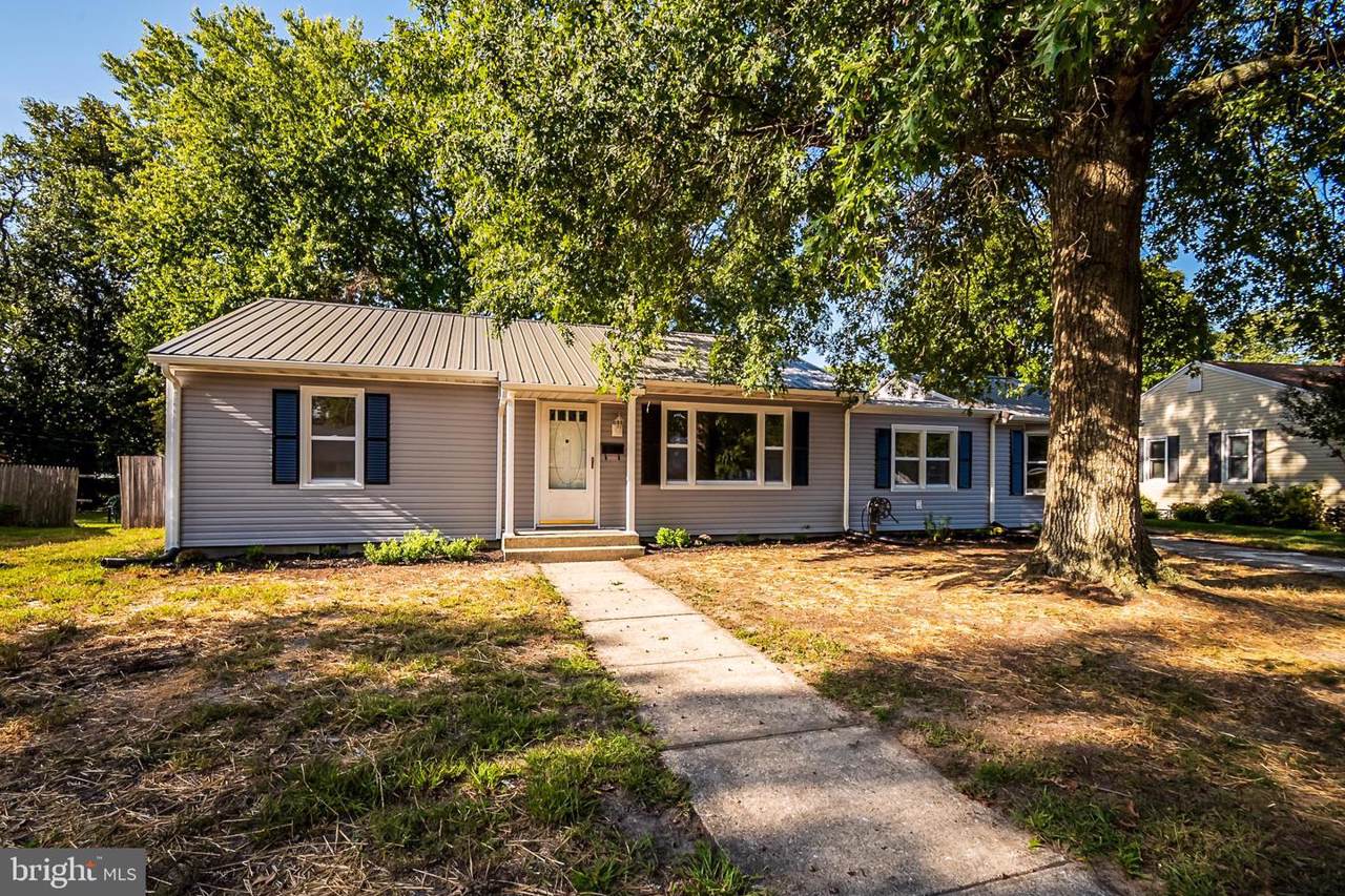 732 Ivy Drive - Photo 1