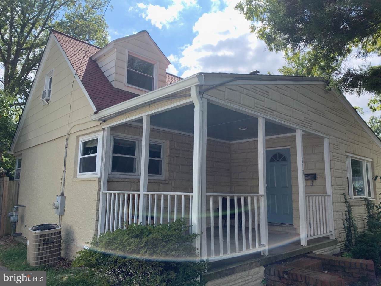 217 Elizabeth Avenue - Photo 1