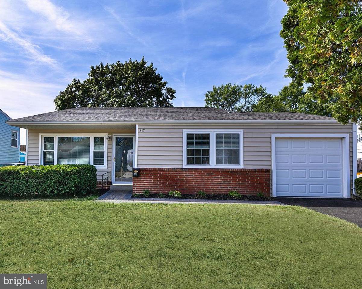 817 Lynvue Road - Photo 1