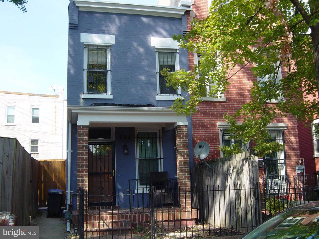 604 Orleans Place - Photo 1