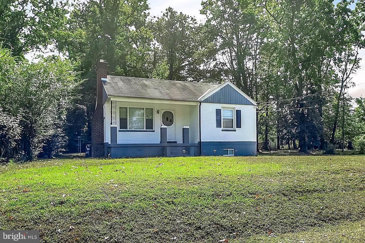 911 Forest Drive - Photo 1