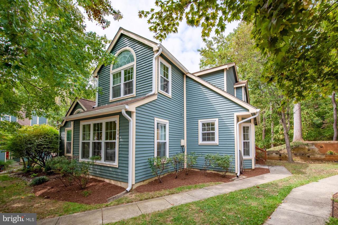 944 Yachtsman Way - Photo 1