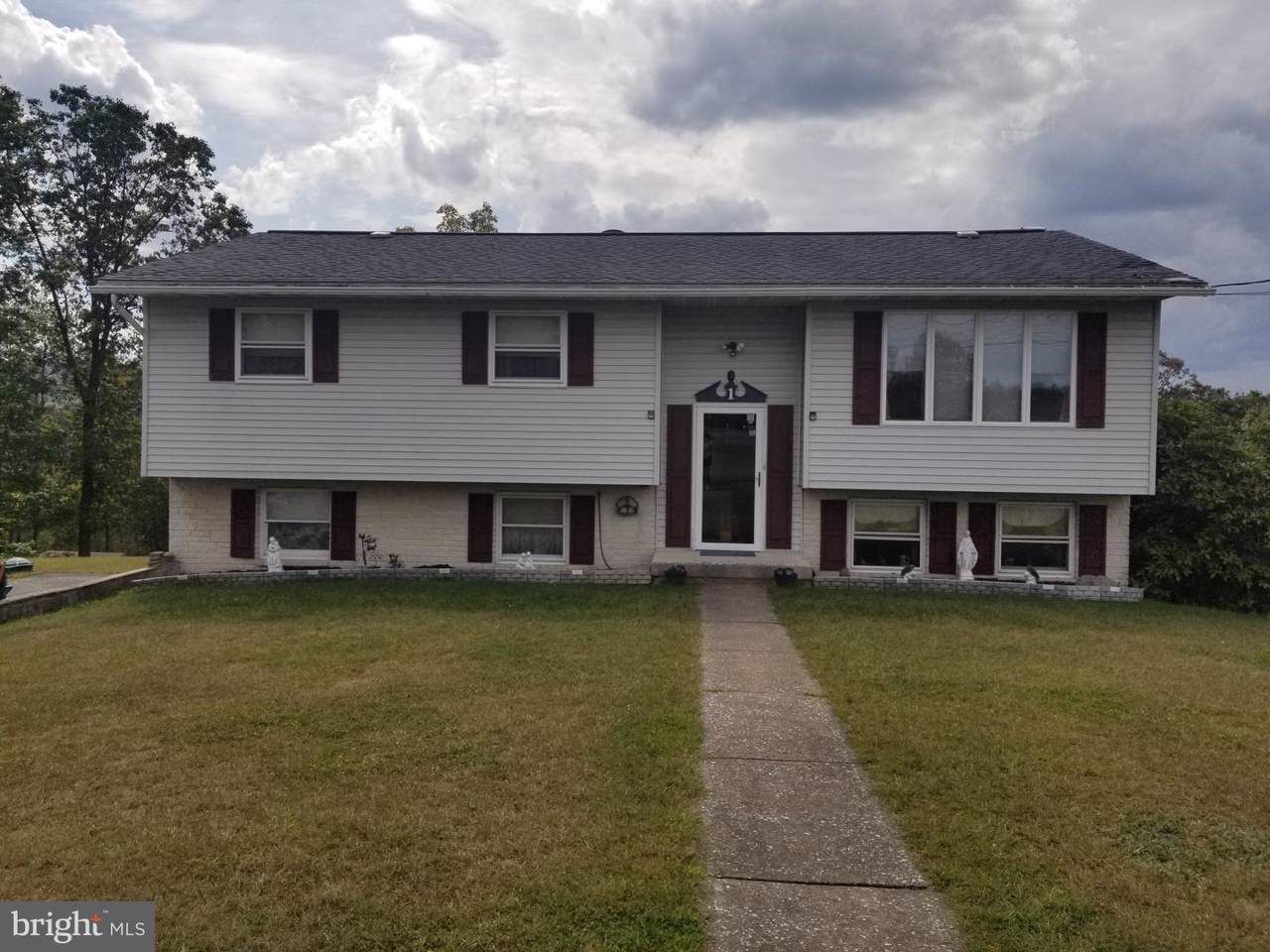 1 West Avenue - Photo 1