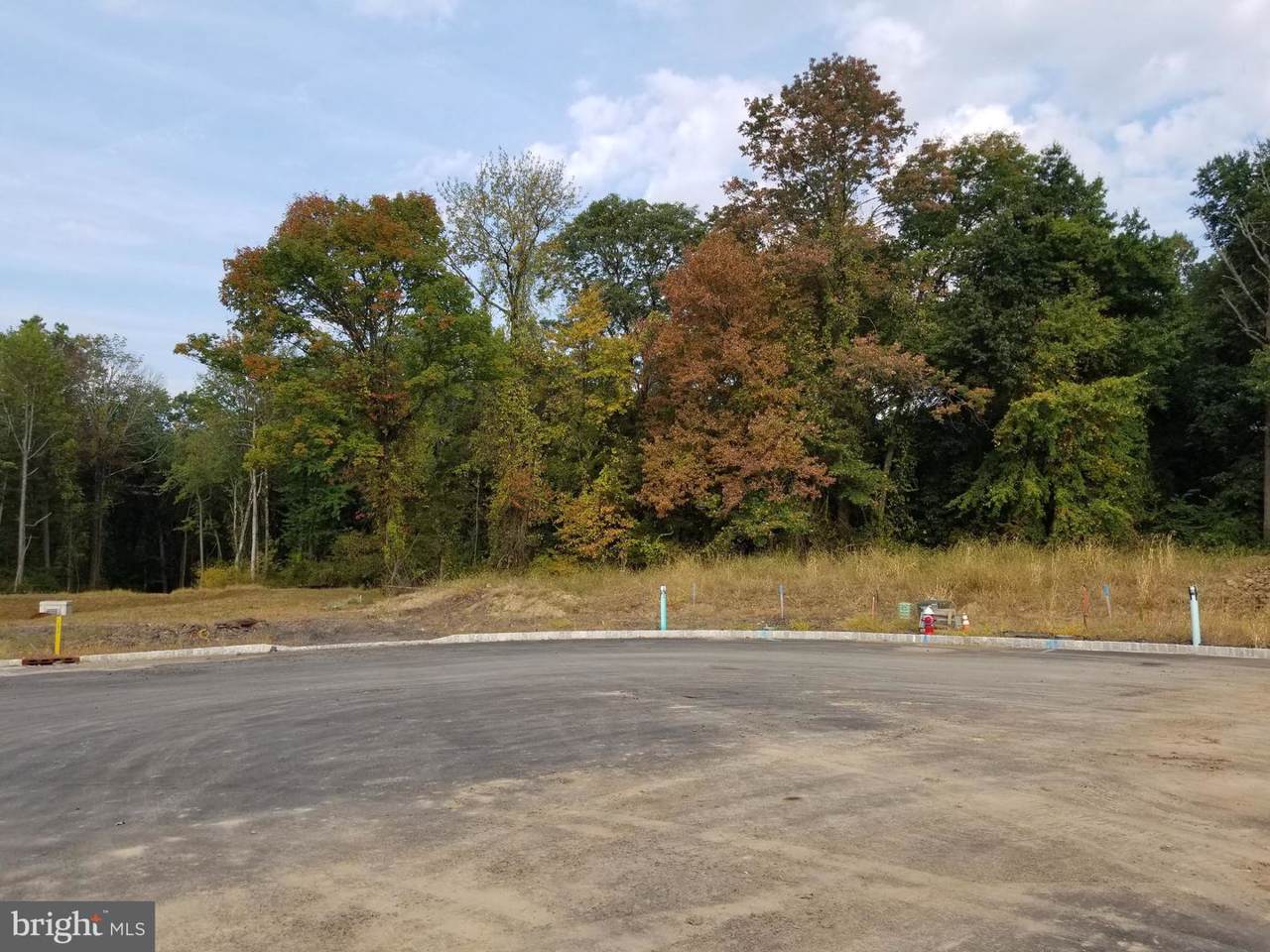 8 Windy Top Court - Photo 1