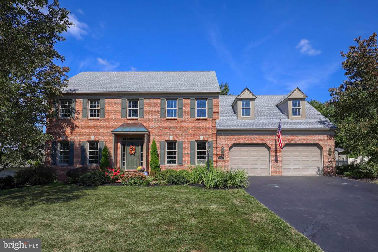 1689 Lilac Road - Photo 1