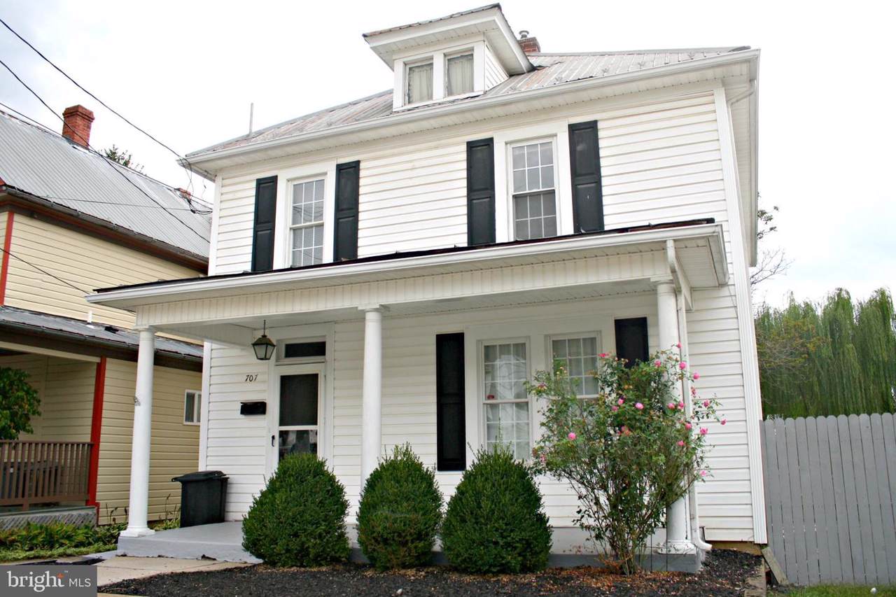 707 Virginia Avenue - Photo 1