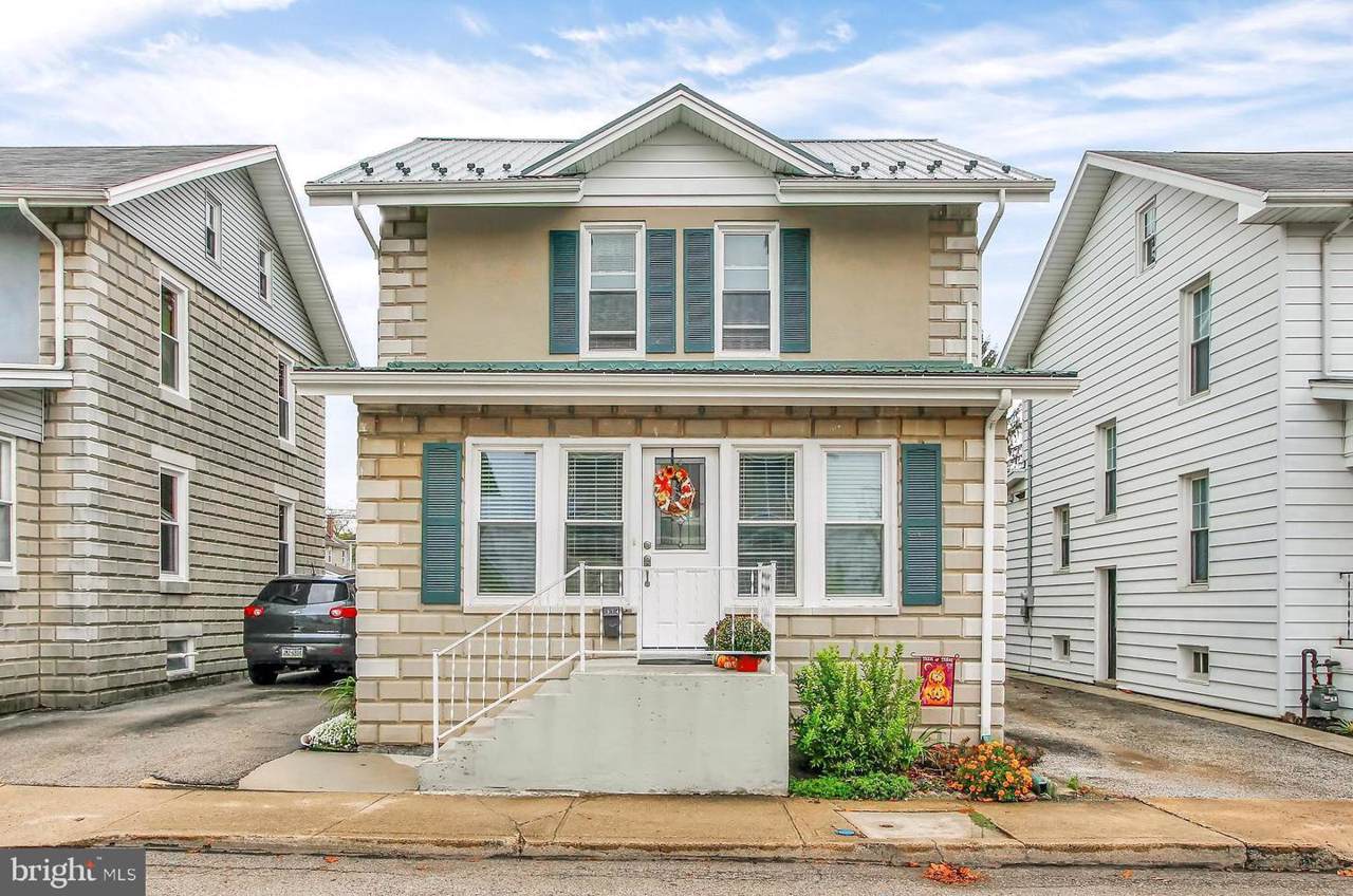 314 Prince Street - Photo 1