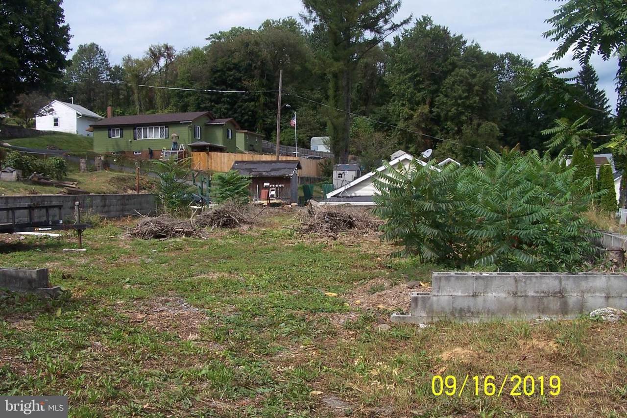 27 Union Street - Photo 1