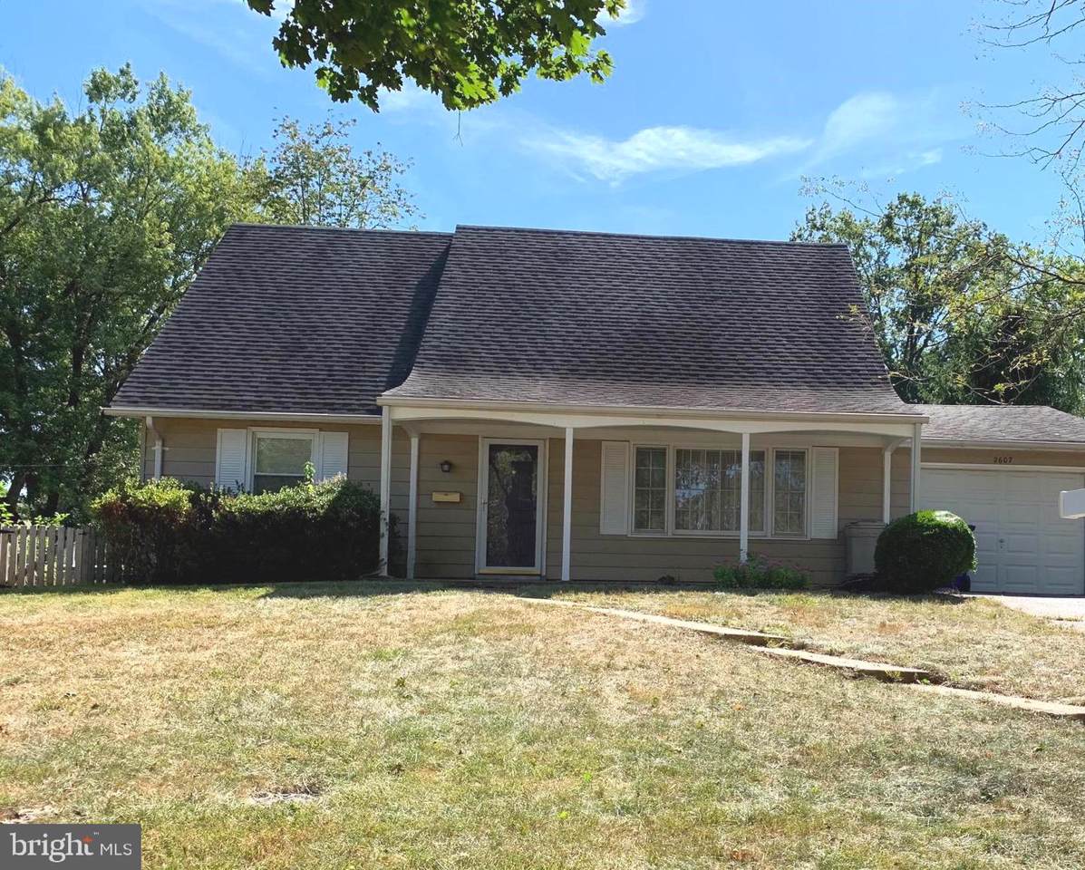 2607 Kenway Lane - Photo 1
