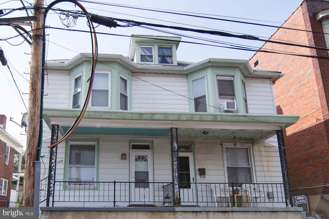 225 Locust - Photo 1