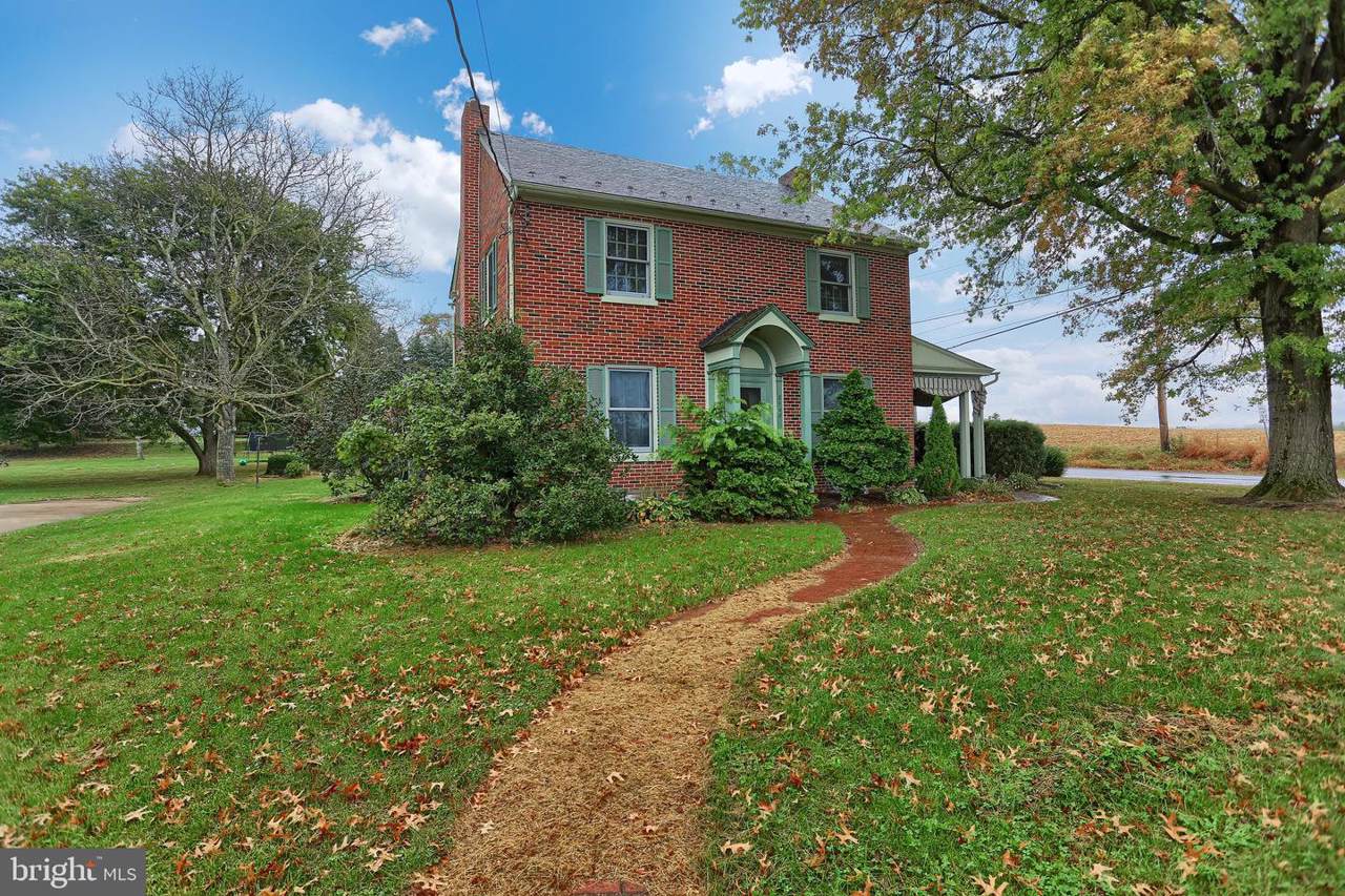 2135 New Danville Pike - Photo 1