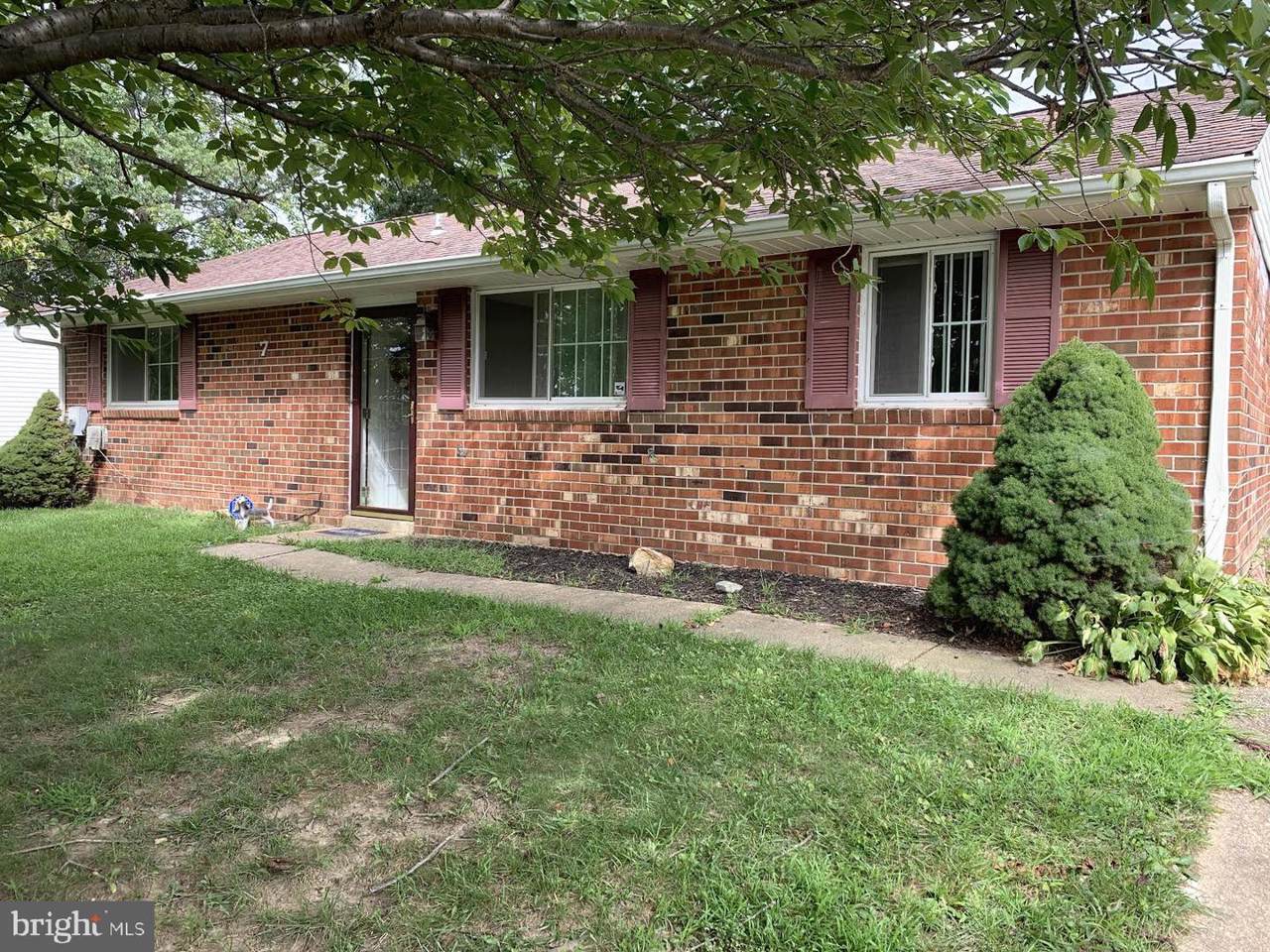 7 Topaz Drive - Photo 1