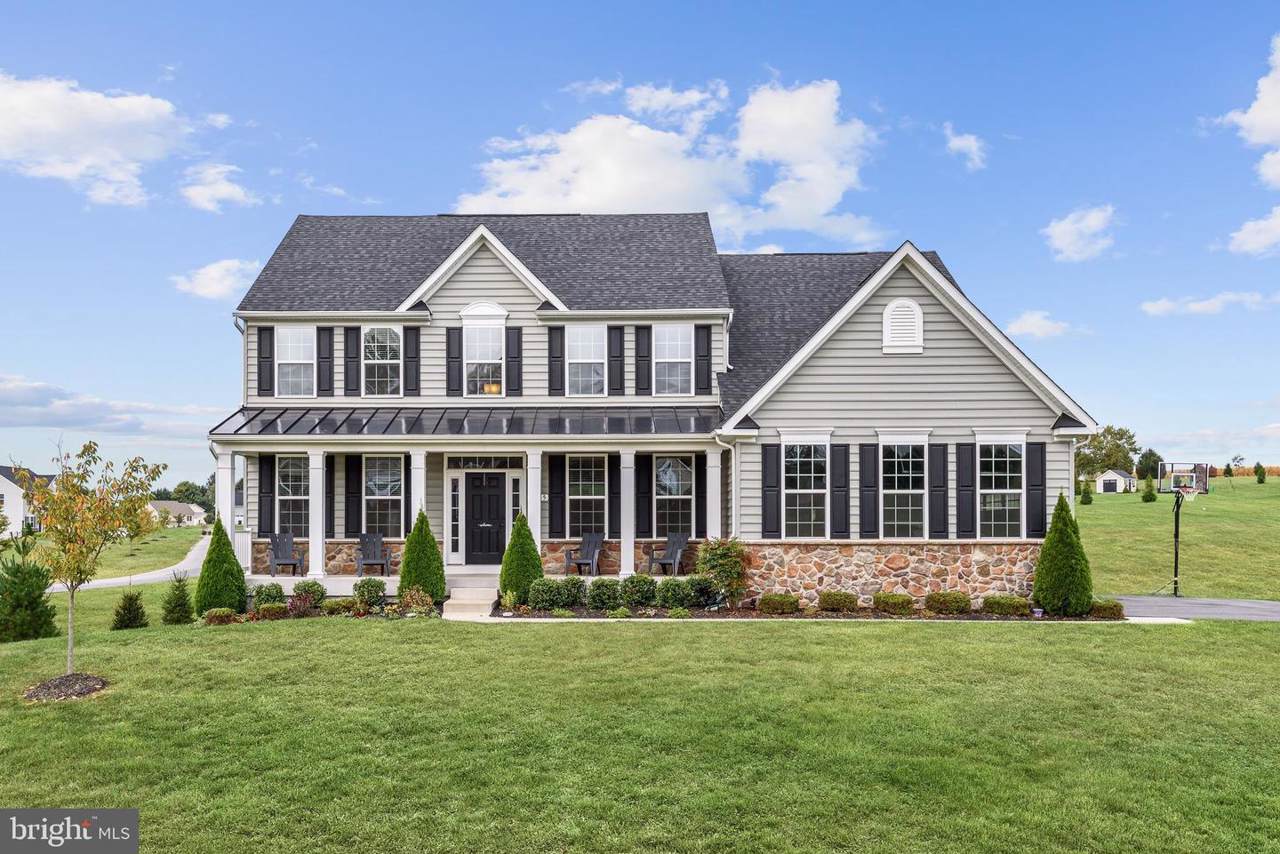 3615 Pleasant Meadow Court - Photo 1