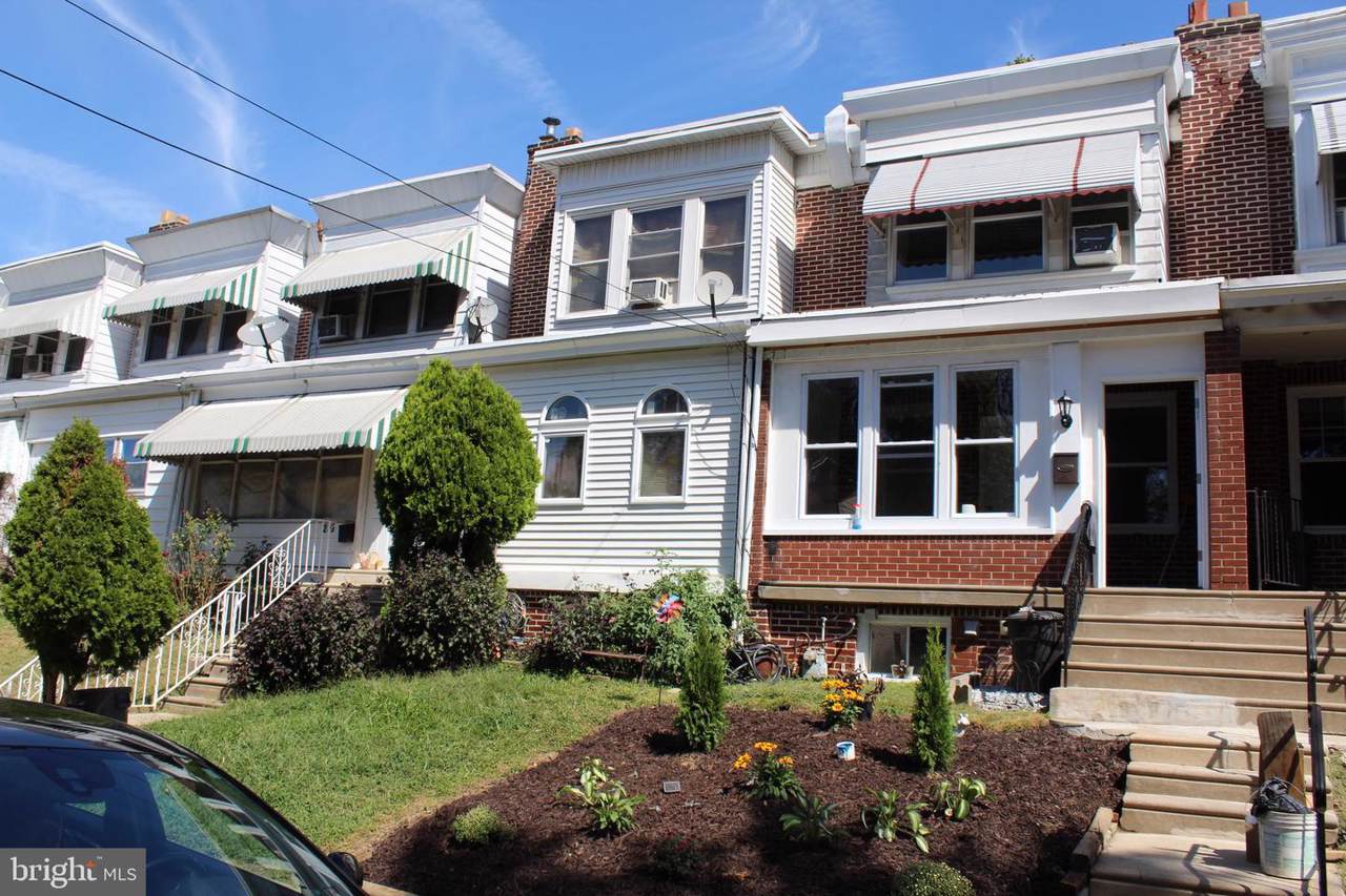 205 Jackson Avenue - Photo 1
