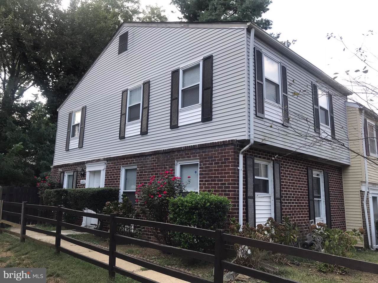 540 Peacock Drive - Photo 1