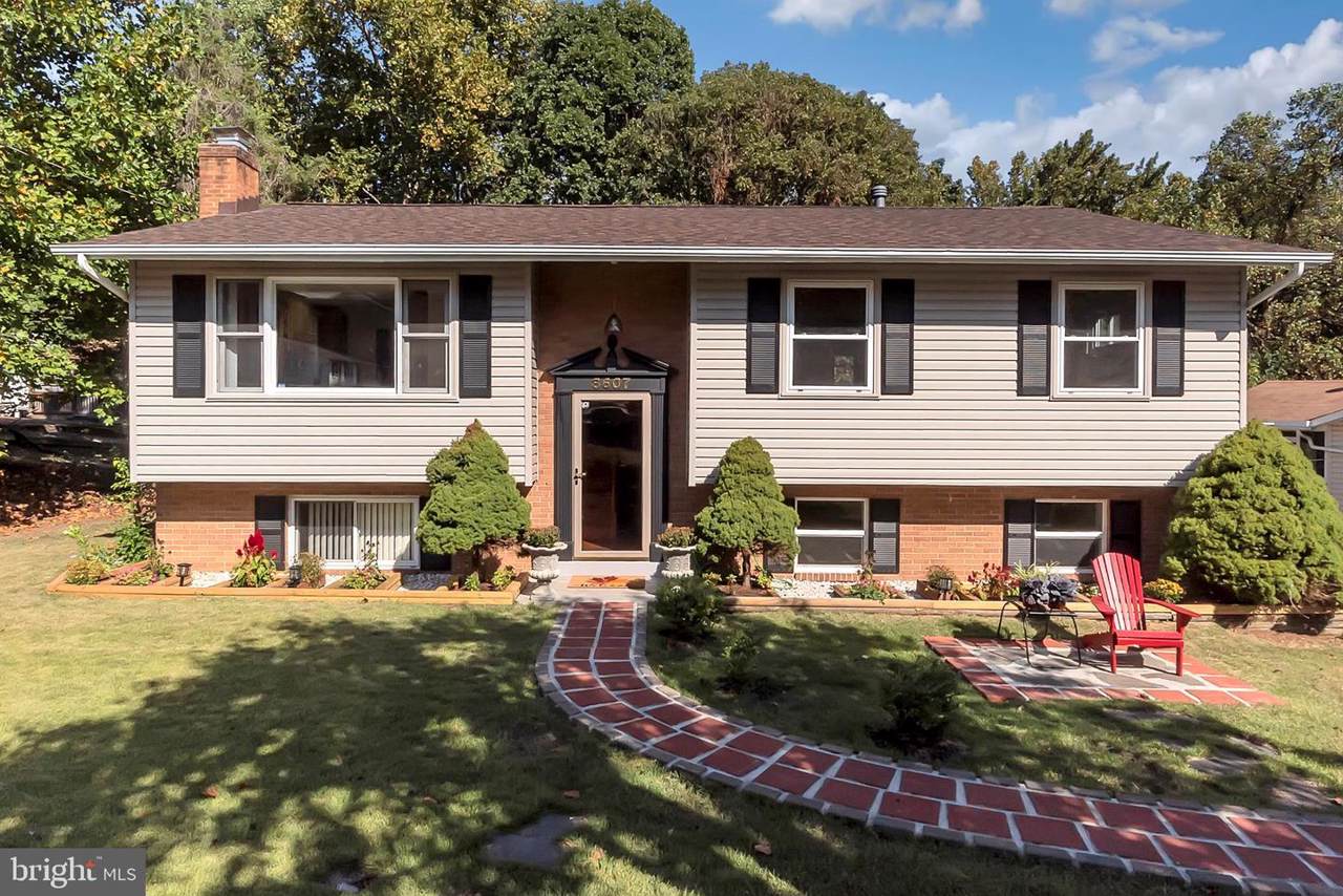 8607 Lagrange Street - Photo 1