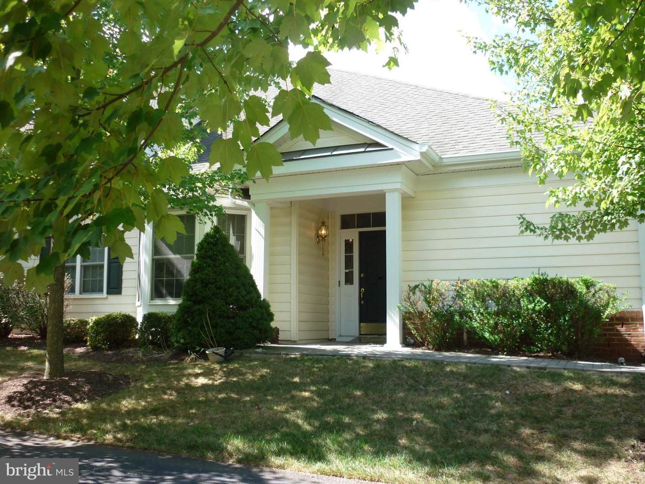 5484 Rodriquez Lane - Photo 1