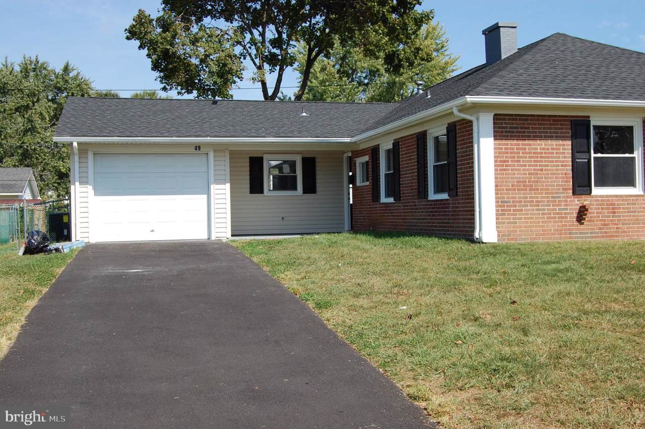 49 Middlebury Lane - Photo 1