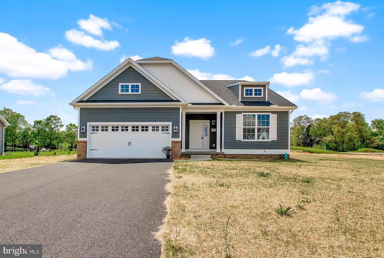 1864 Buckhill Drive - Photo 1