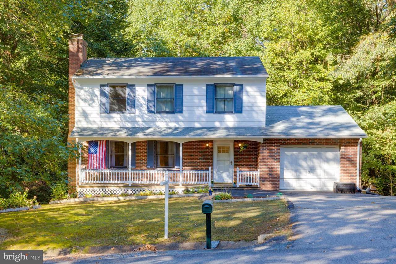 9422 Ashking Drive - Photo 1