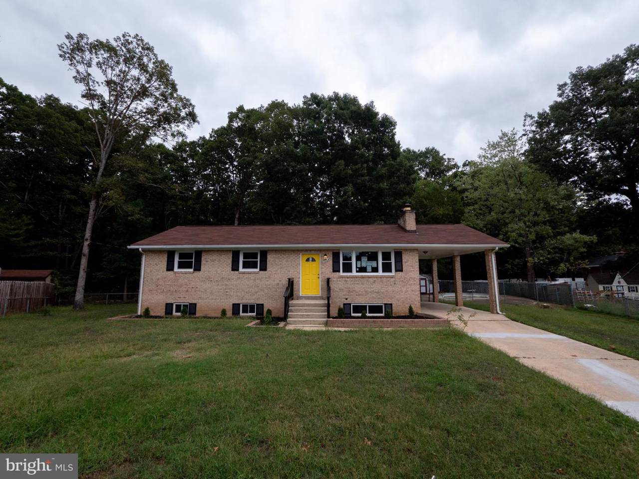 16704 Glenn Court - Photo 1