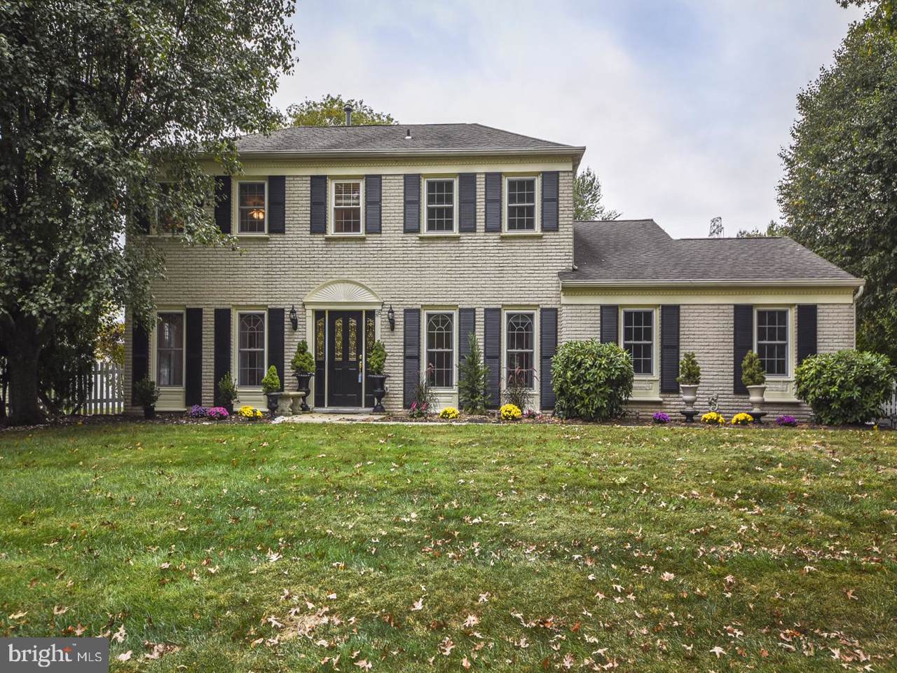 128 Maple Point Drive - Photo 1