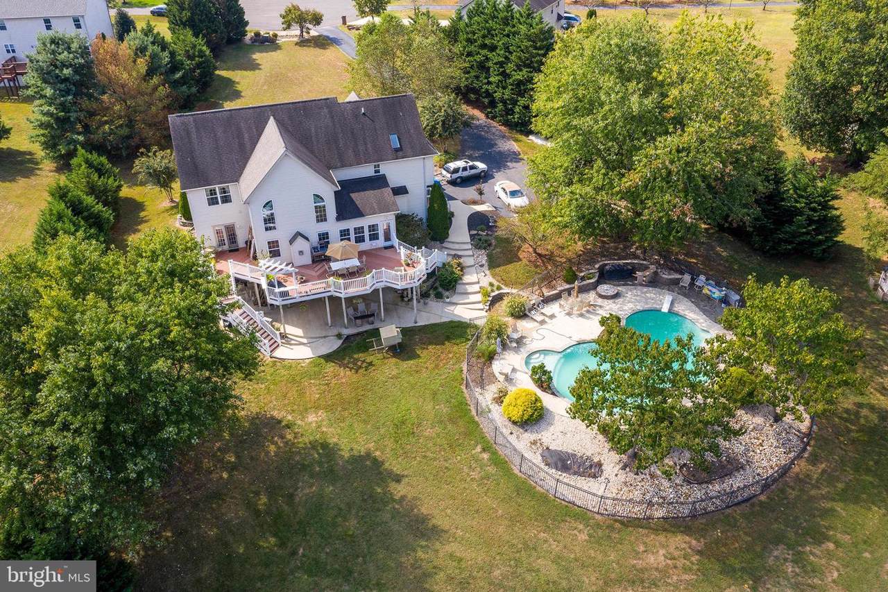 8245 Copperleaf Court - Photo 1