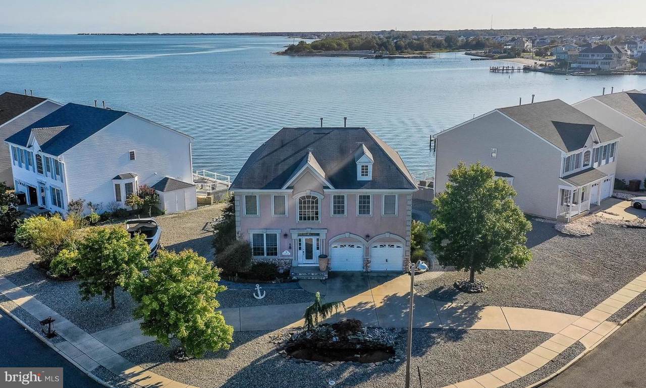 19 Bowsprit Drive - Photo 1