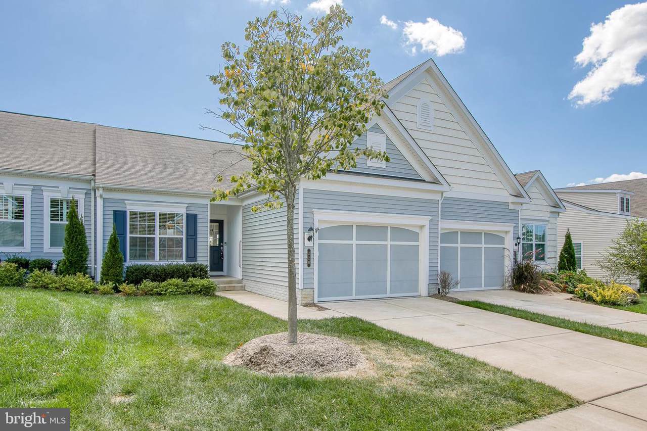 220 Long Point Drive - Photo 1