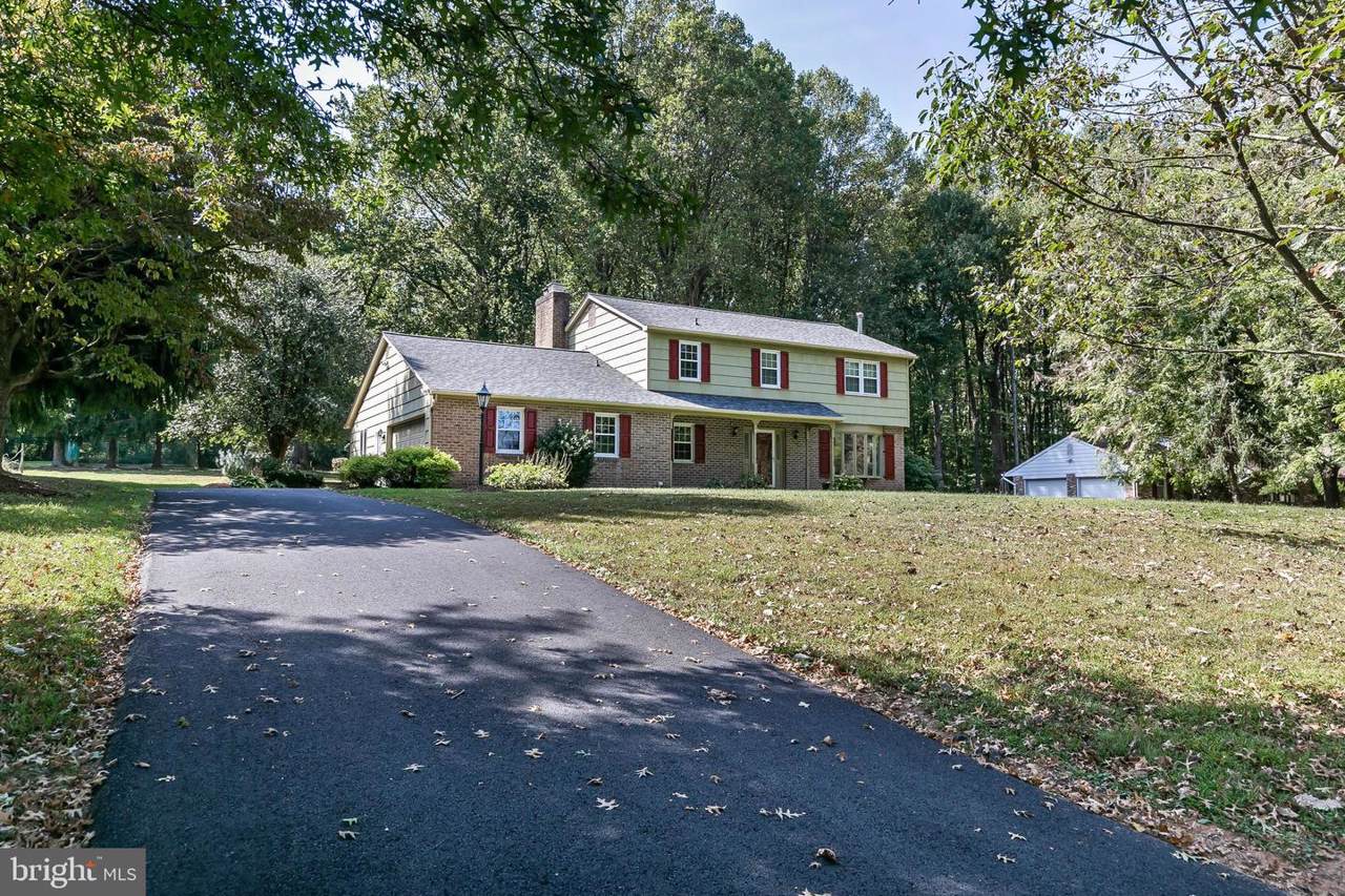 2018 Fallsgrove Way - Photo 1