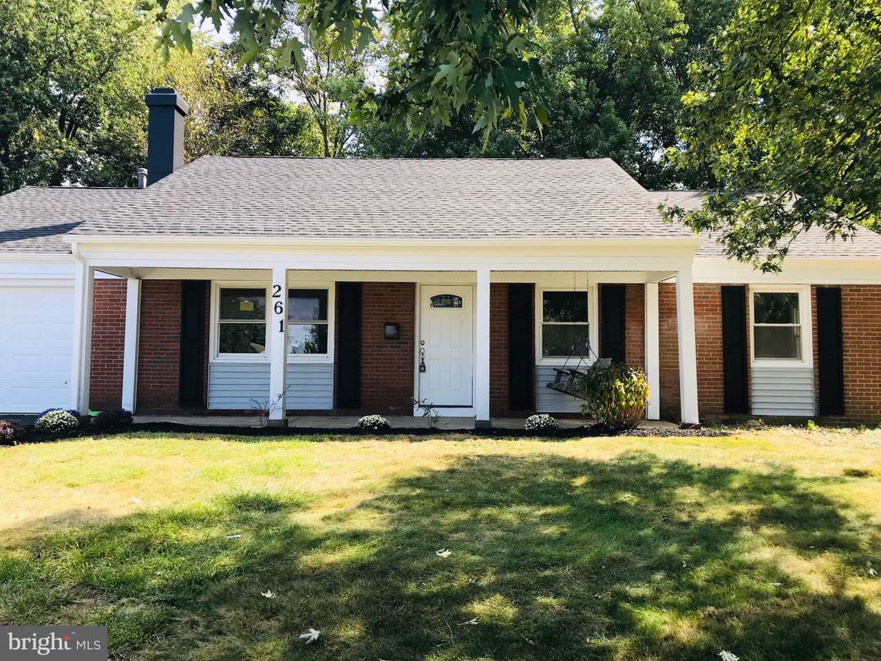 261 Evergreen Drive - Photo 1