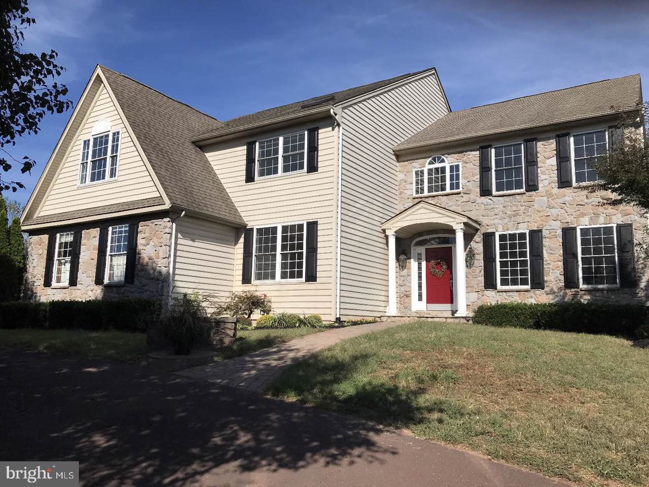 4805 Renoir Lane - Photo 1