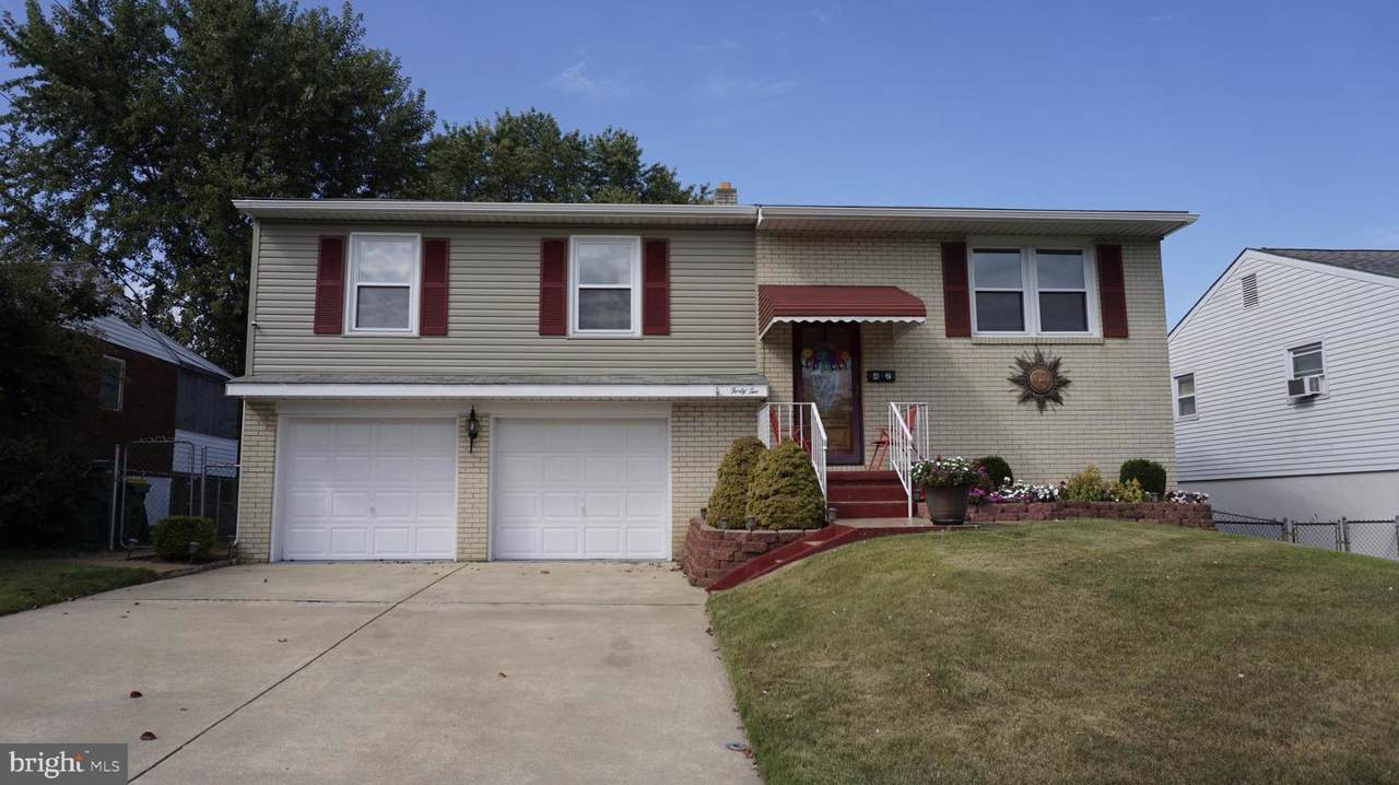 42 Edinburgh Drive - Photo 1